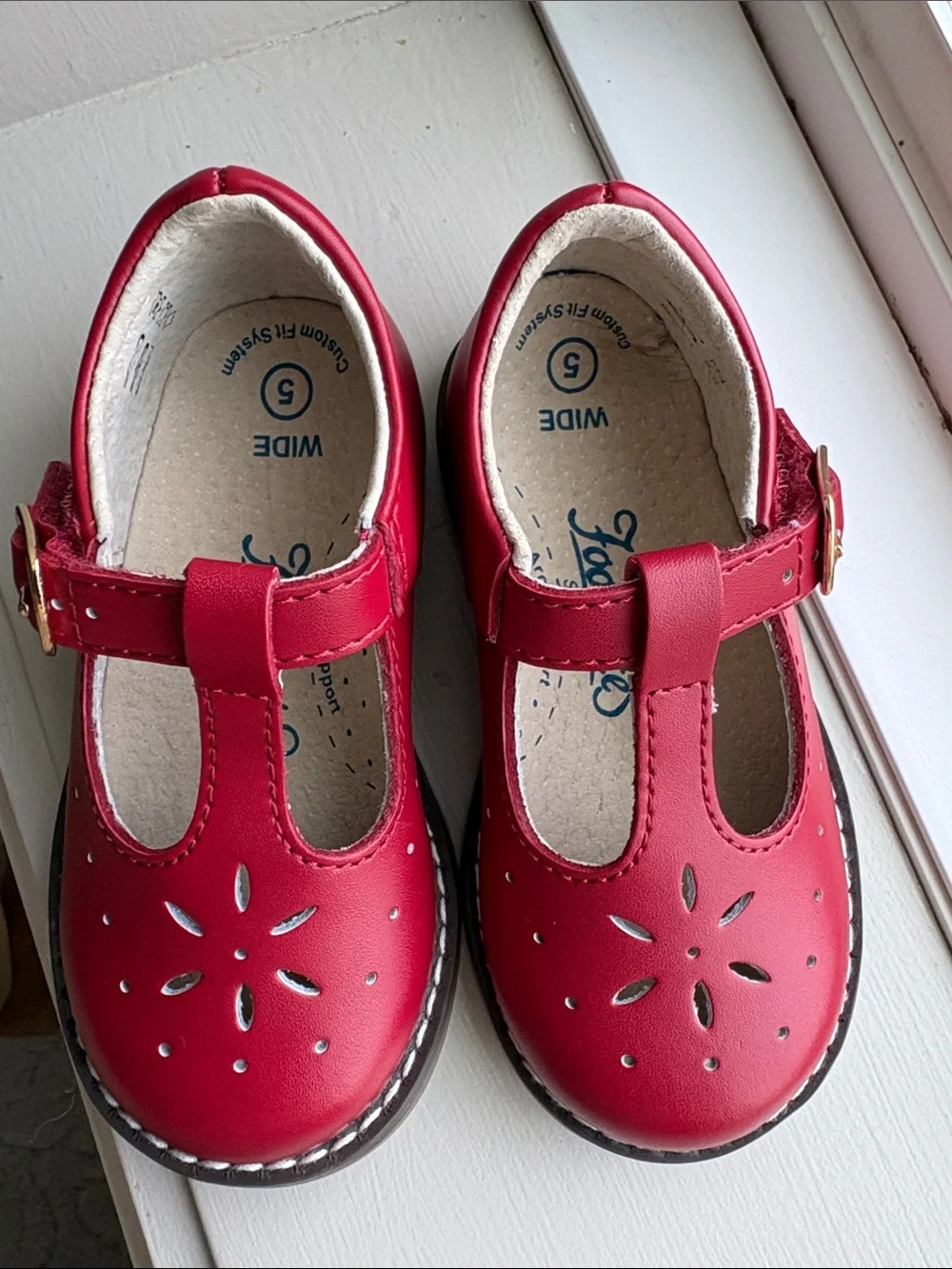 FootMates Girls Red T-Strap Mary Jane Shoes